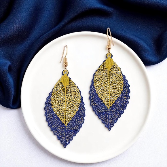 Vibrant Multicolored Earrings: Splash of Fun for Your Ears!  5 Styles Available - Picture 14 of 16